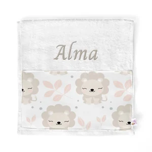 Toalla guardería personalizada Leones